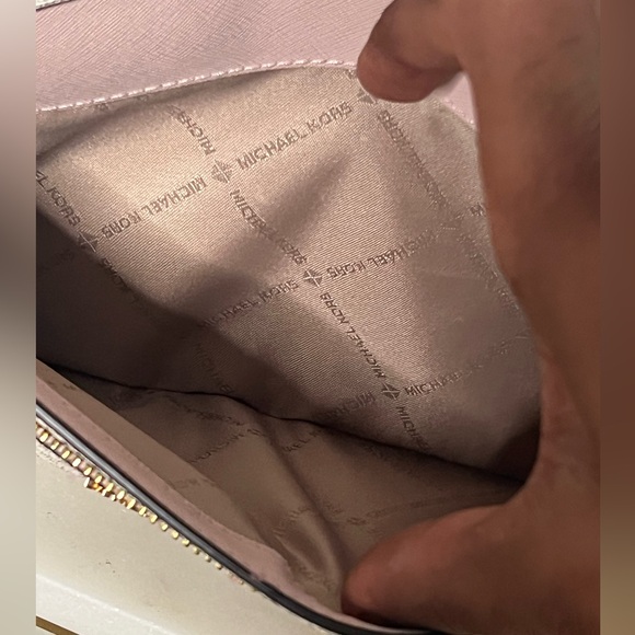 NWOT✨ Michael Kors Jet Set Large Logo Crossbody - Picture 8 of 11